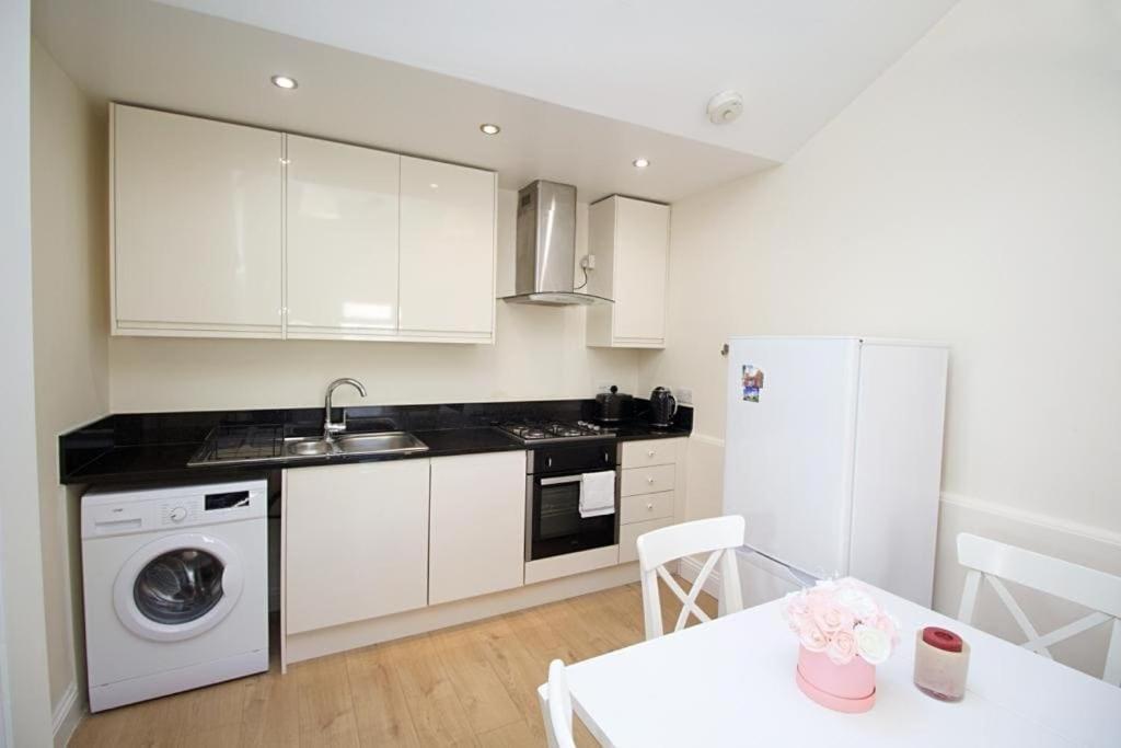 Lovely 1-bedroom Flat In Near Blackhorse Rd